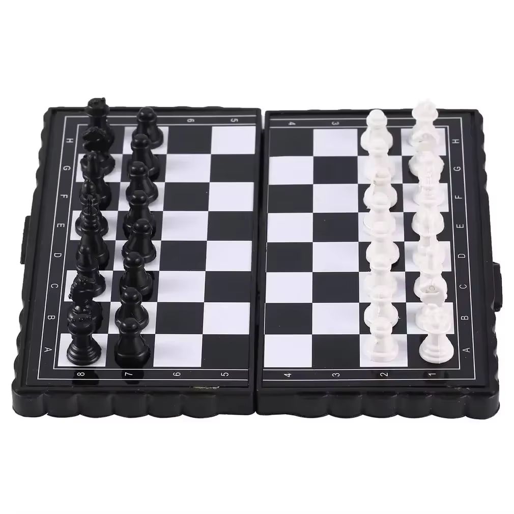 Board Game For Kids - Set di Scacchi Magnetico Mini Portatile,